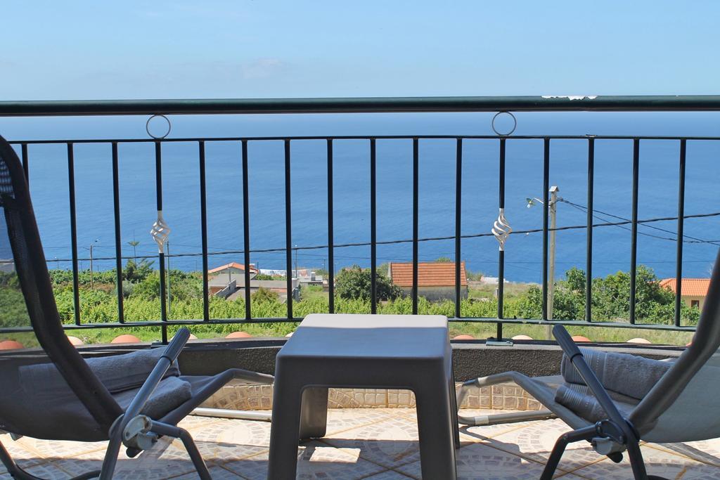 فيلا Ourmadeira - Casa Vista Bela, Countryside Estreito Da Calheta المظهر الخارجي الصورة